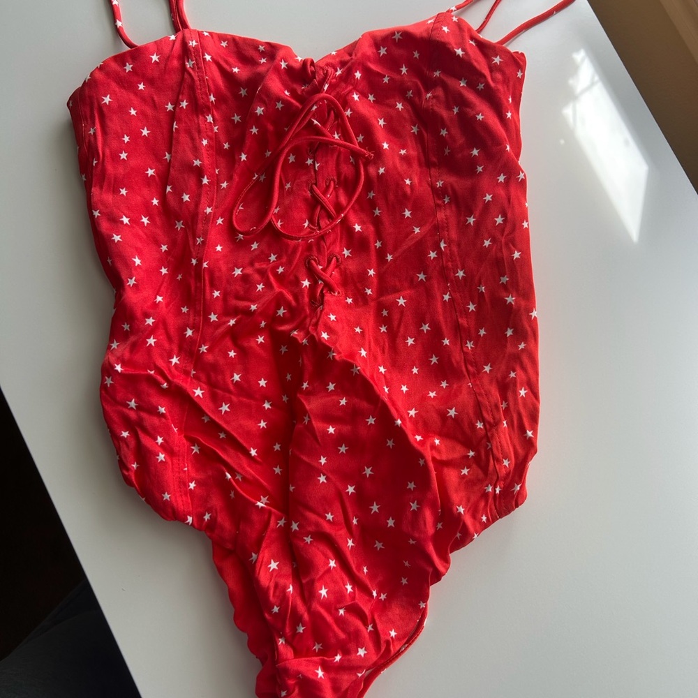 Red Star-Patterned Zara bodysuit